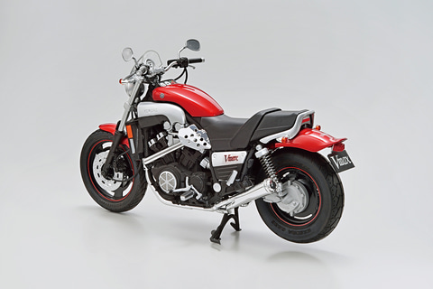 アオシマ、「1/12 ヤマハ 5GK Vmax '04 カスタムパーツ付き」を8月に