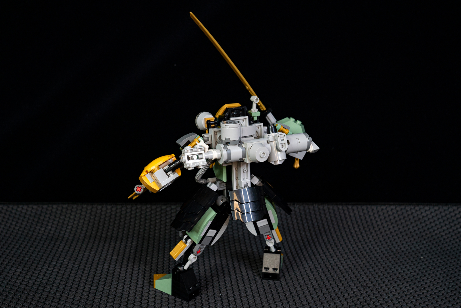 全体的な形状は大きくかわらないが、90分にしては結構作り込めたのではないだろうか