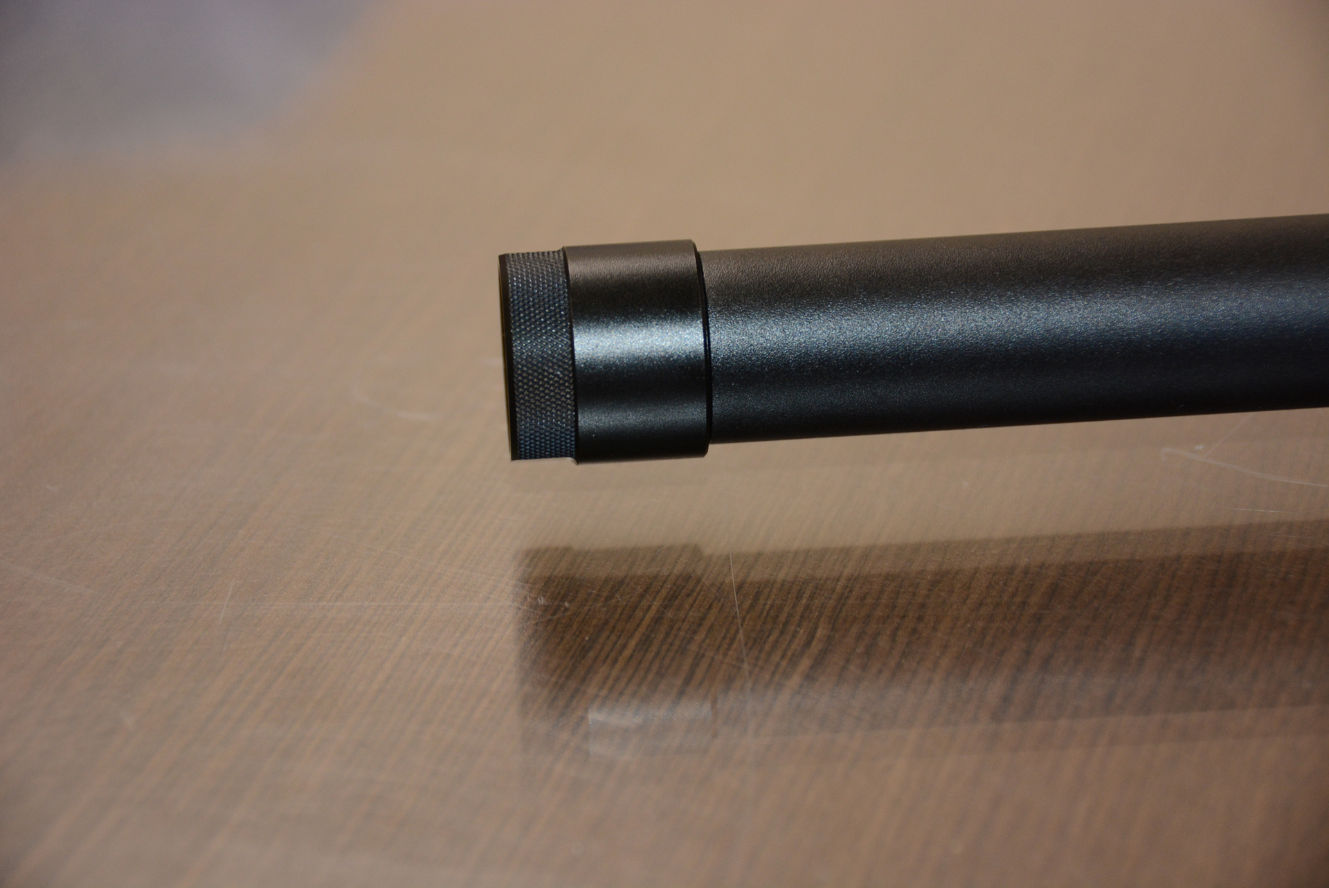 アルミ切削の部品で表現された銃口部分