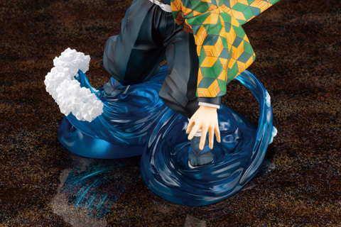 鬼滅の刃　ARTFX J 冨岡義勇 塗装済み完成品 フィギュア Amazon | ARTFX J 鬼滅の刃 冨岡義勇 1/8スケール PVC製 塗装