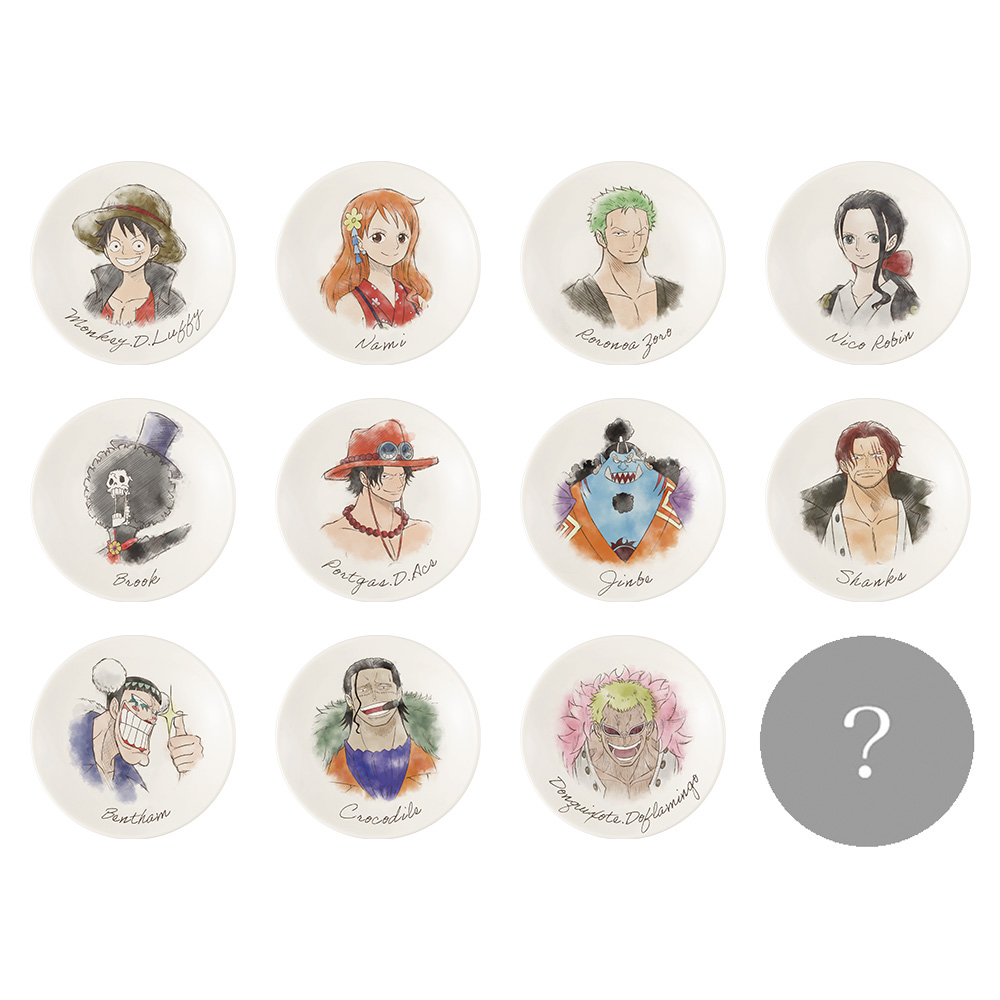 コミック100巻を記念したプレートが登場。笑顔を見せるキャラクター達をラフスケッチ風のタッチで新規描きおろし。使うも良し、集めて飾るも良しのアイテム