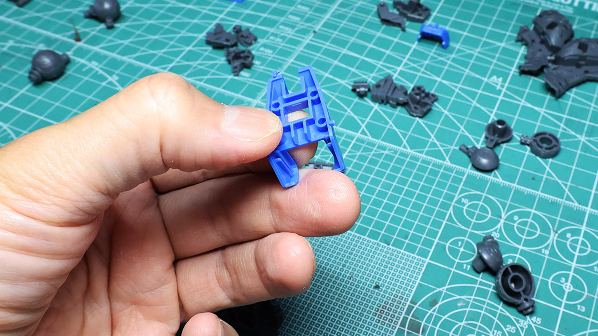 ランナーから切り出し