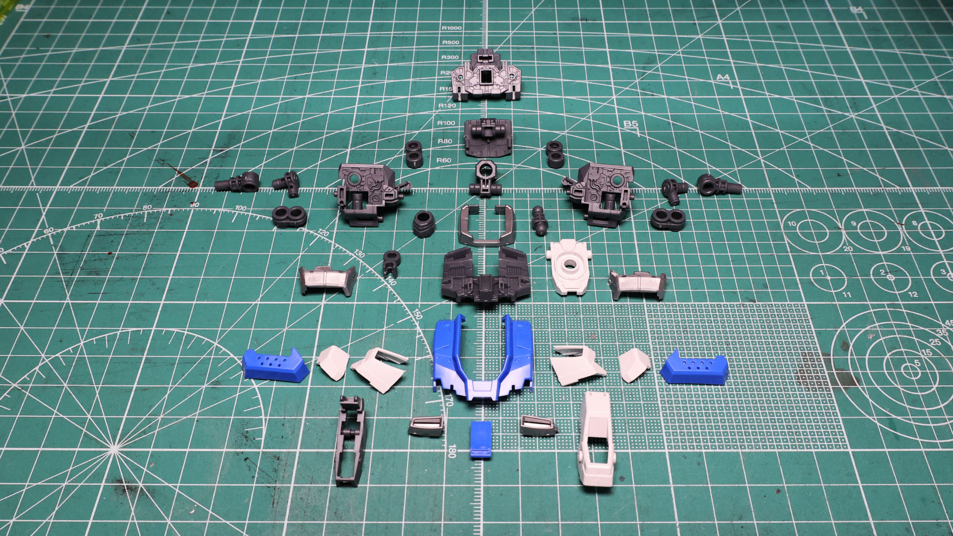 腹部の2重関節、この軸ずらし方だと……効果は後ほど