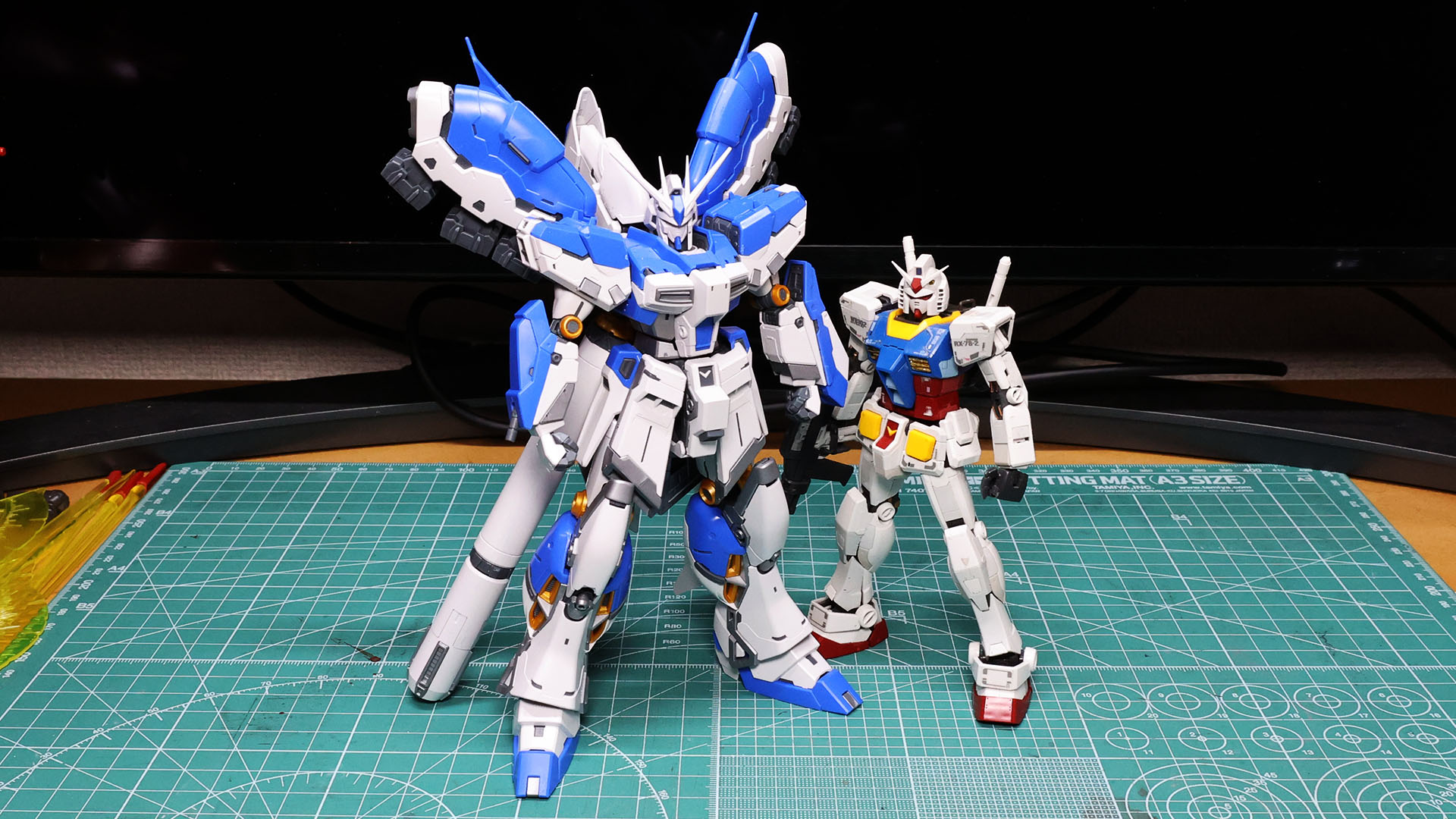 残るは装備とフィン・ファンネルのみ！