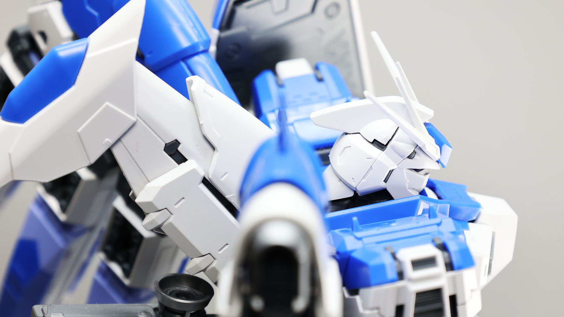 コクピットハッチも開閉できます