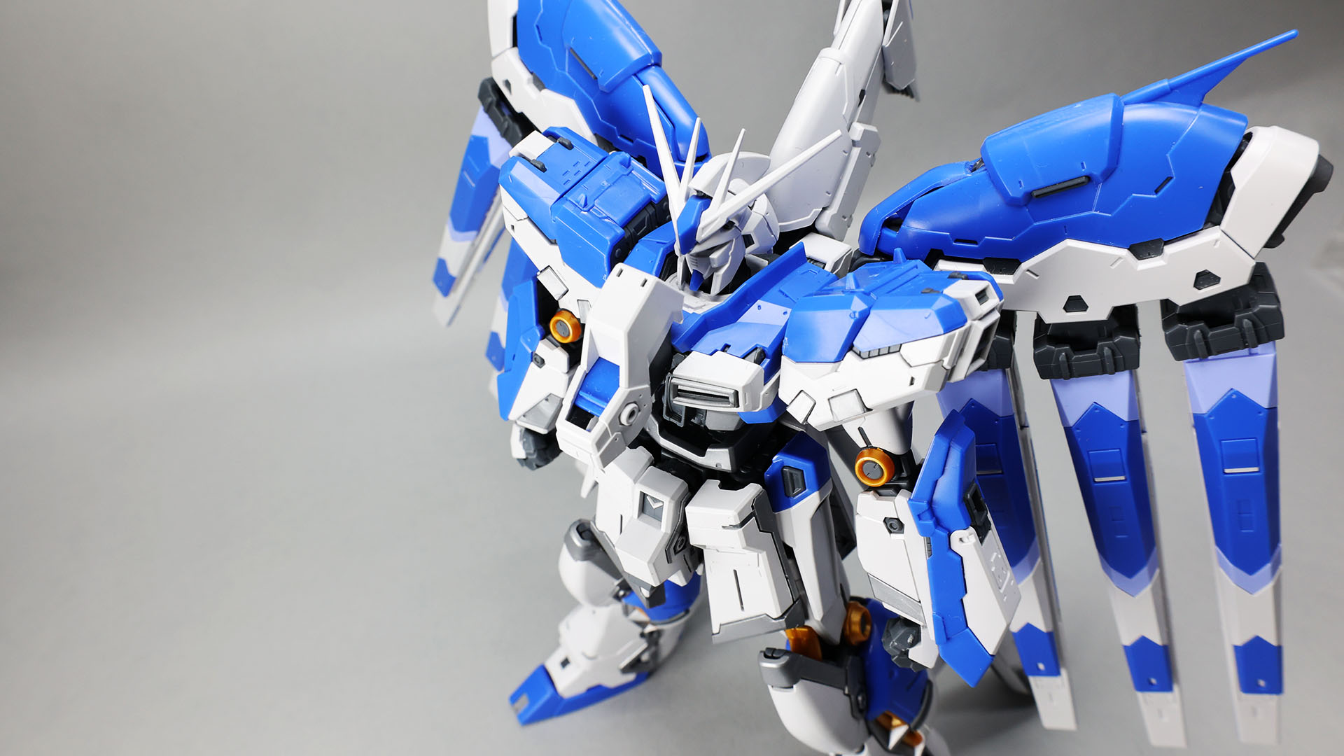 コクピットハッチも開閉できます