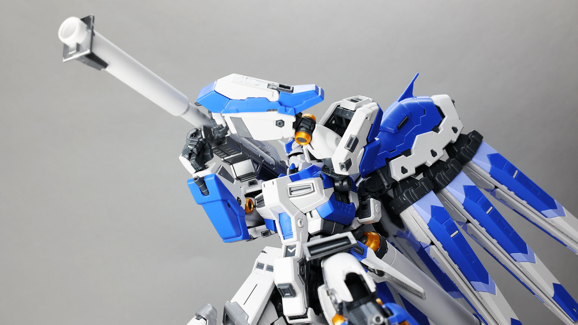 ケレンミあふれるポージングが可能！これはがしがし遊べそうです