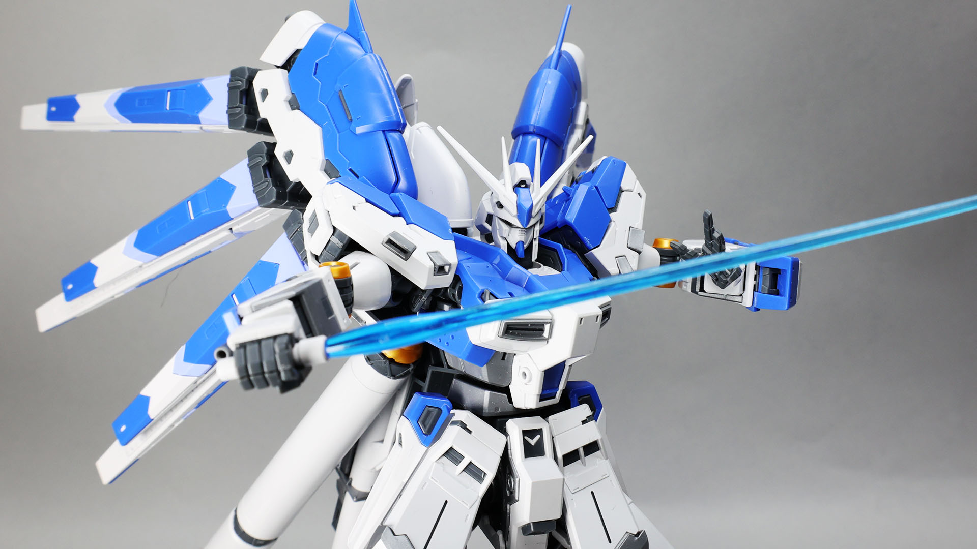 ケレンミあふれるポージングが可能！これはがしがし遊べそうです