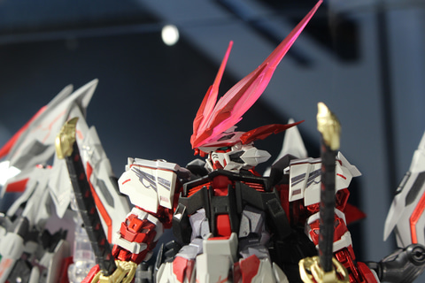 特別企画】【魂ネイション撮り下ろし】「METAL BUILD ガンダム