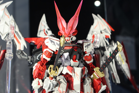 特別企画】【魂ネイション撮り下ろし】「METAL BUILD ガンダム