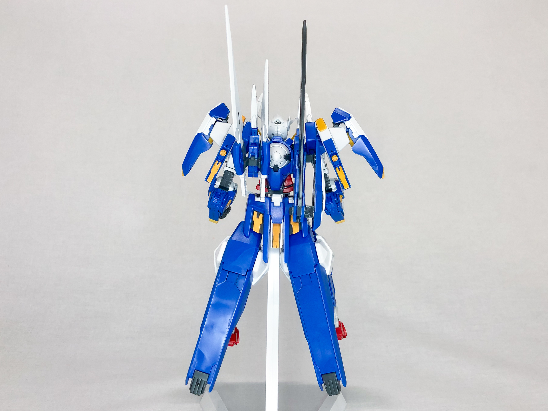 素立ちの状態で見てみると全体的に色数が増えて情報量が多くなったことが分かると思います。