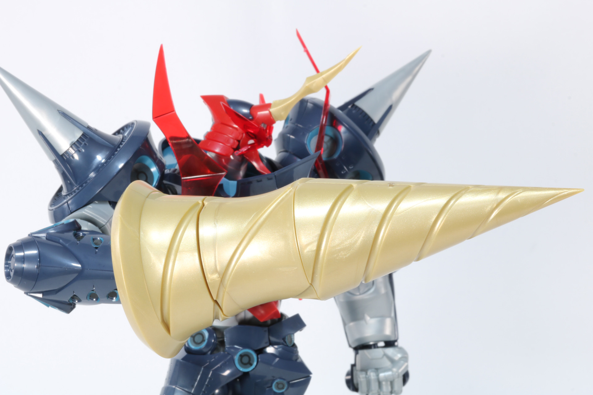 装着した状態でも重さによるヨレはない