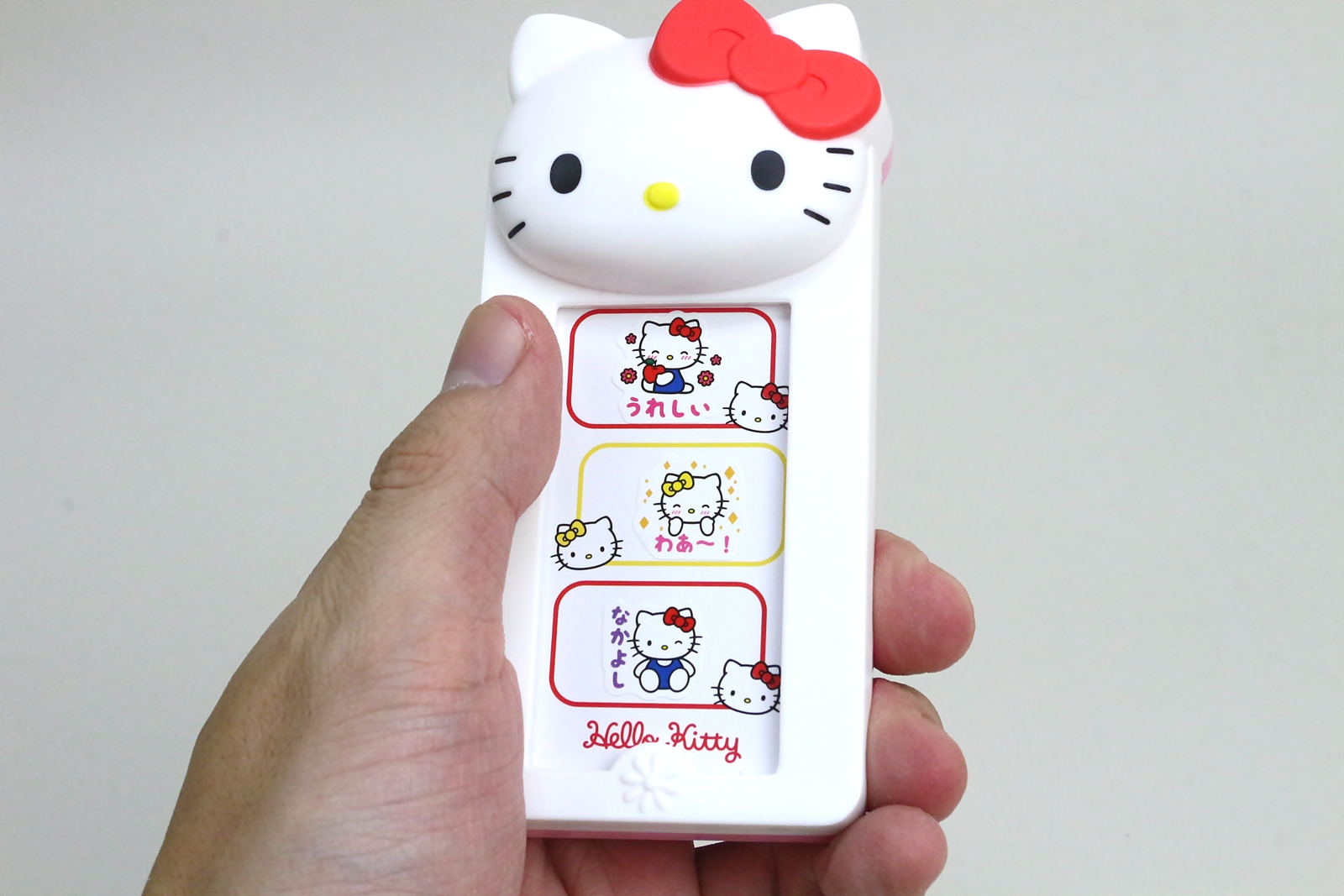 サイズ感はまさにスマホ