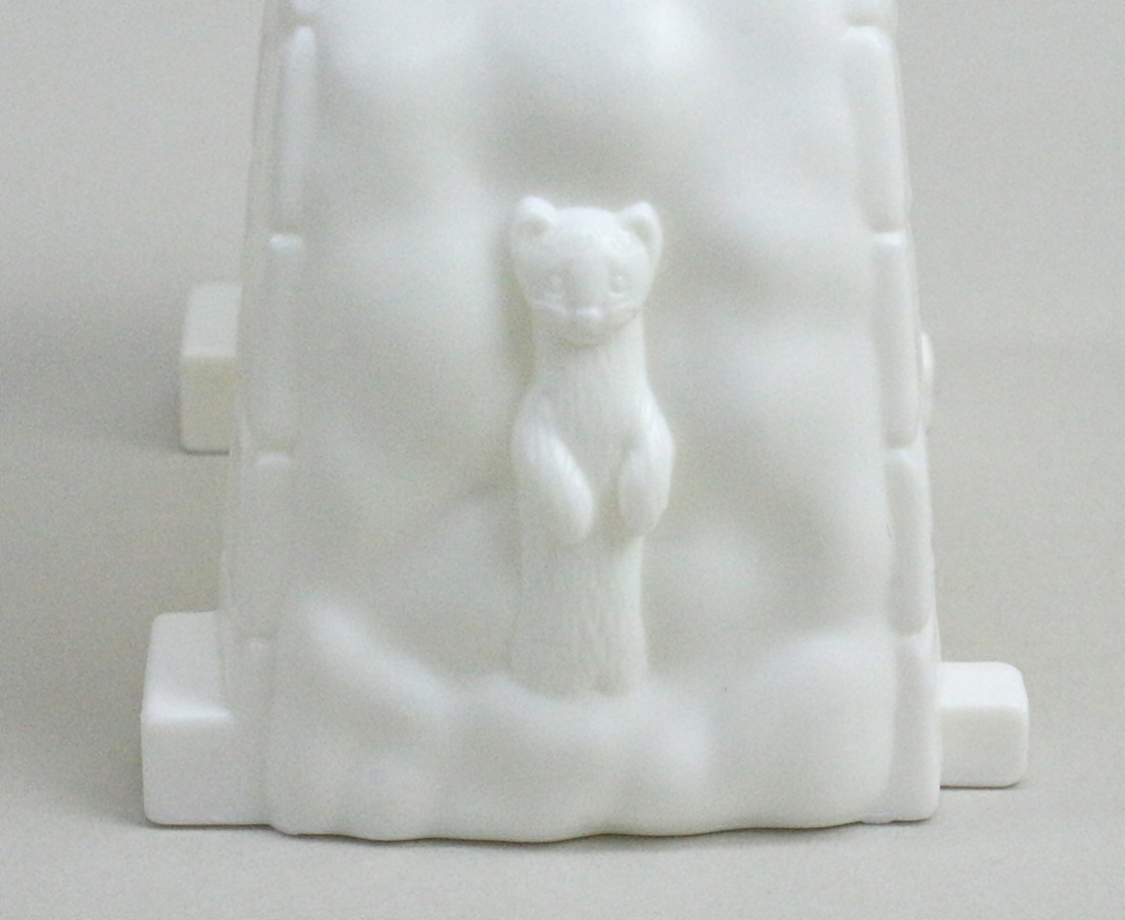 猫かな。それともミーアキャット？