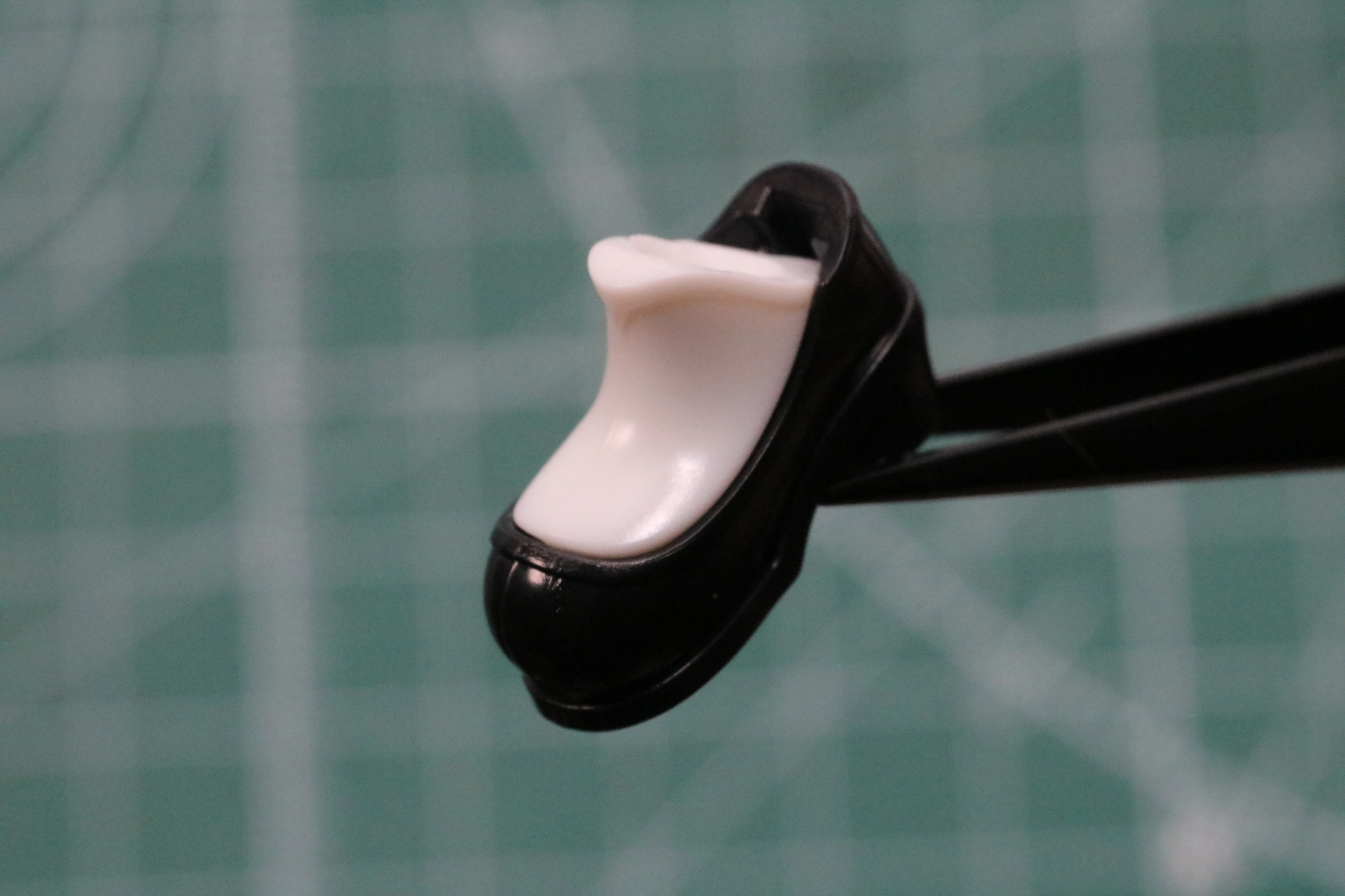 靴はつま先が丸い可愛らしいデザイン