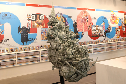 海賊全員集合 圧倒的密度のアート作品 Hero Sculpture も登場 One Piece 100巻記念展示 フォトレポート Hobby Watch