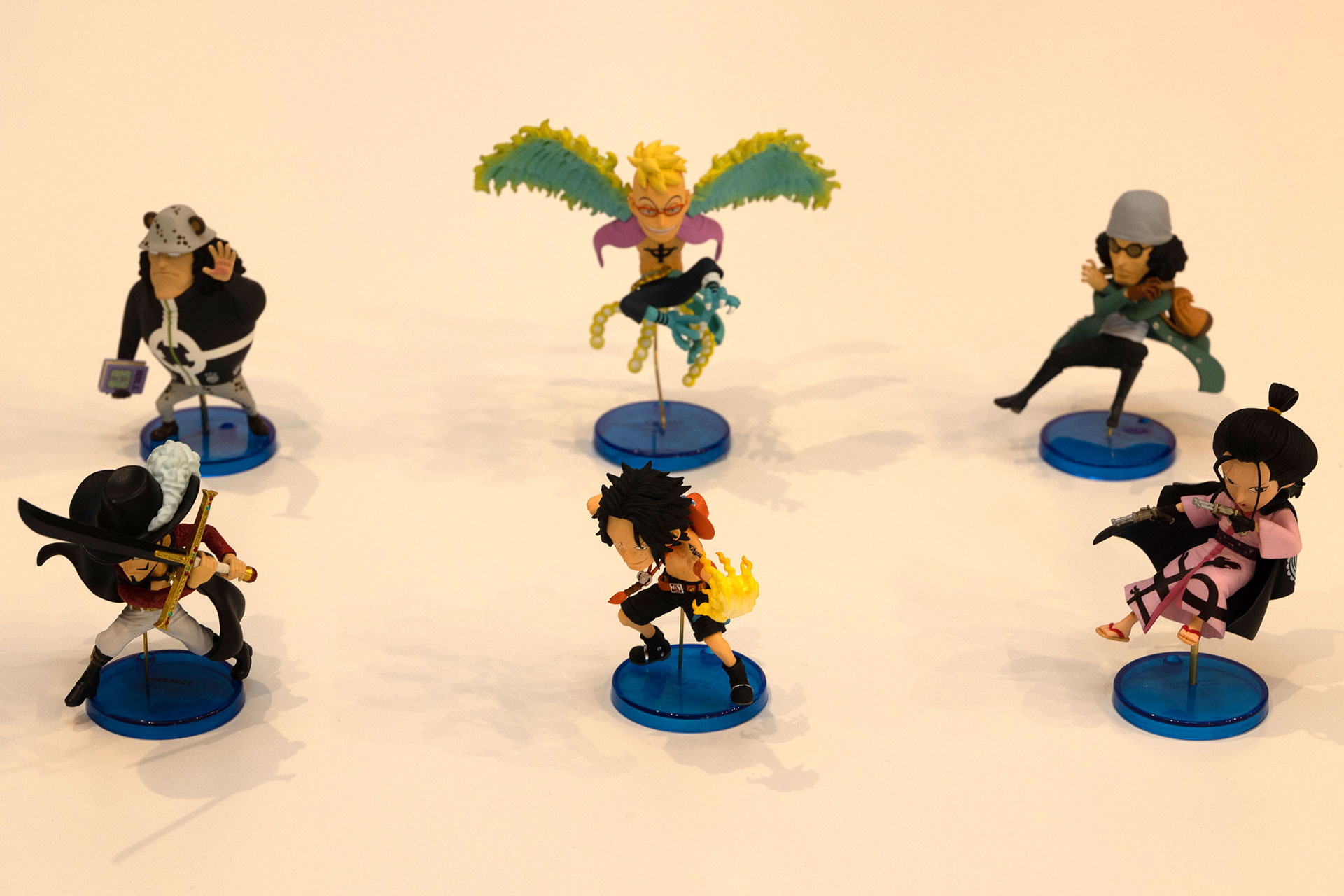 2021年12月発売の6種。