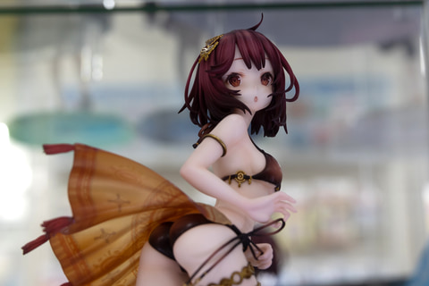 特別企画】【あみあみ展示撮り下ろし】華奢なボディに水着姿が美