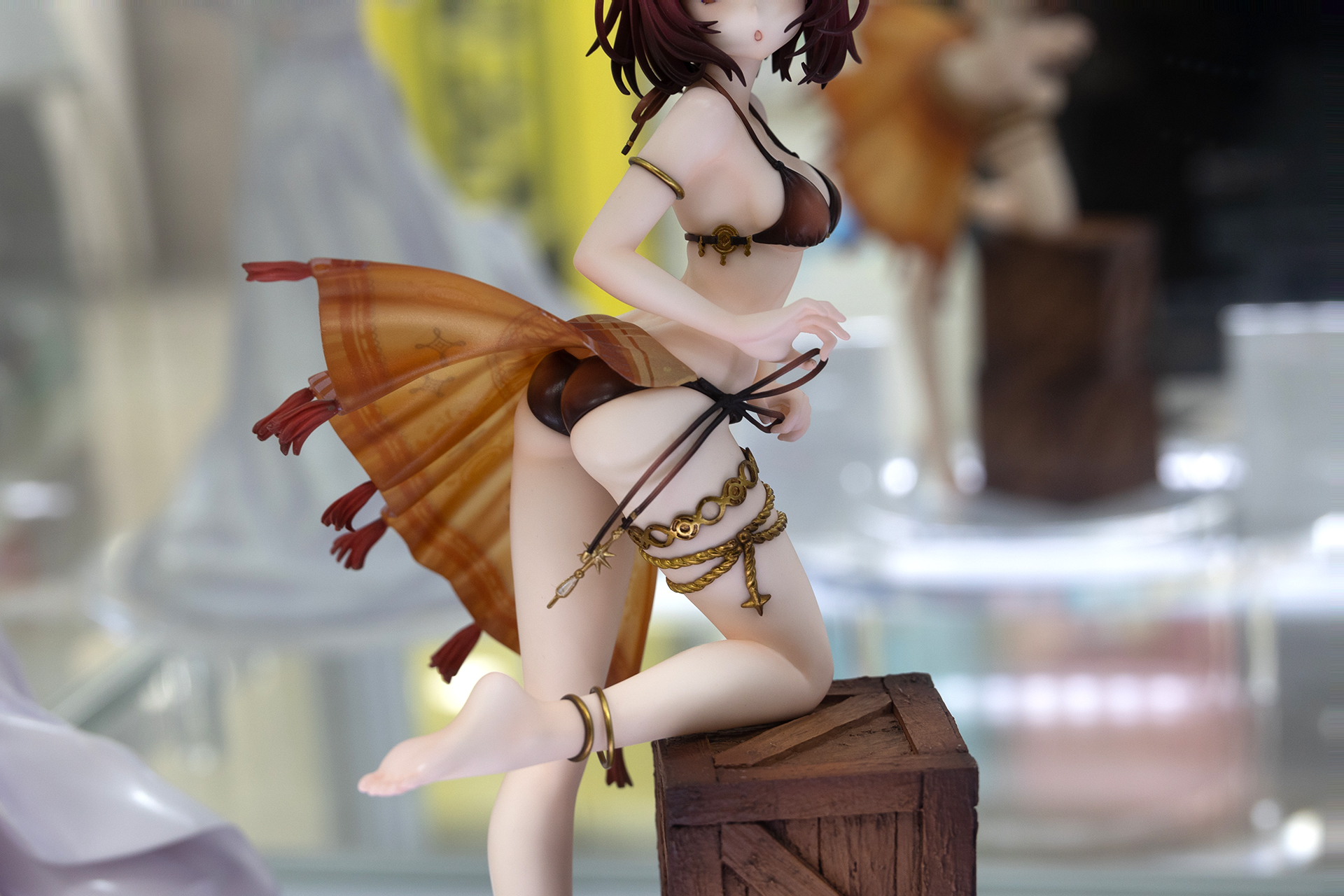 見れば見るほど、ポージングのバランスの良さに感心させられる