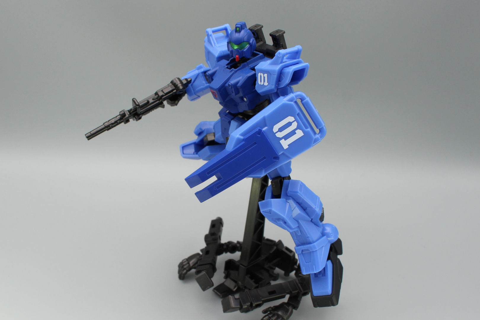 第2巻「蒼を受け継ぐ者」のプレイヤー機体で、パッケージにも登場している