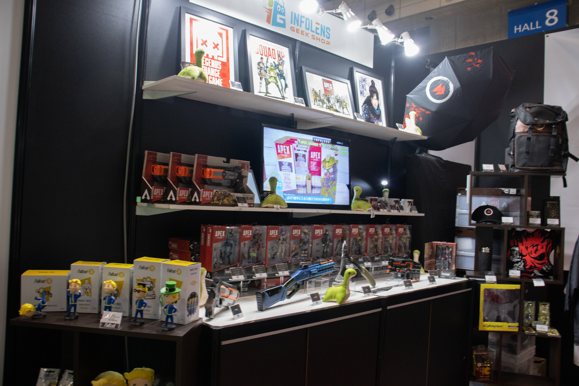 インフォレンズブースの「Apex Legends」展示の一角