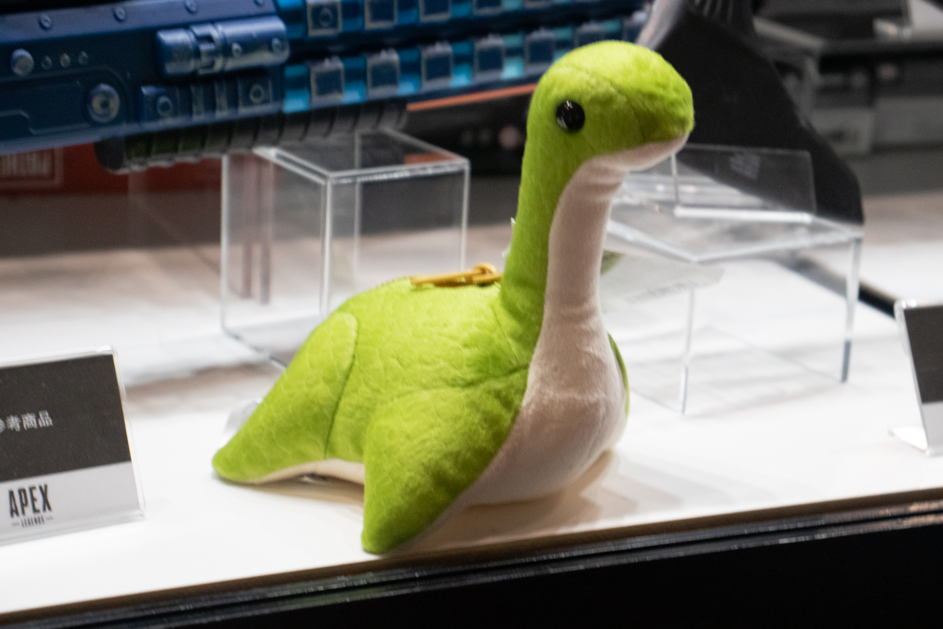 発売中のネッシーぬいぐるみ