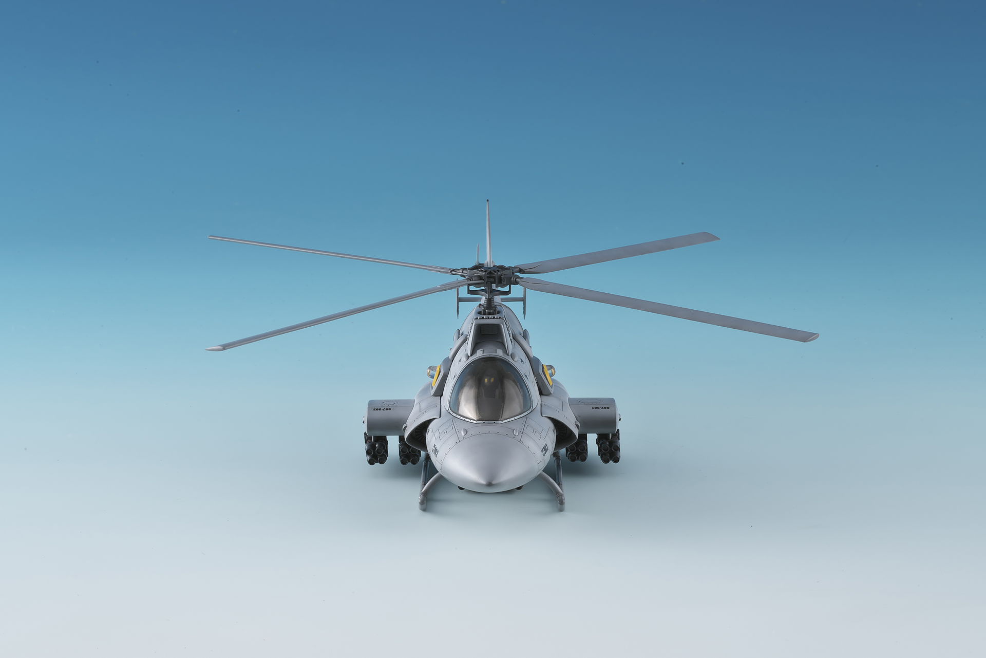 正面を攻撃するショット