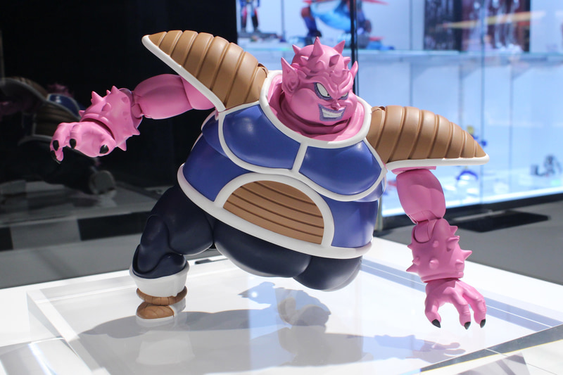 その貫禄は十分。ぜひ「ドラゴンボールZ」のキャラクターと並べて楽しみたい
