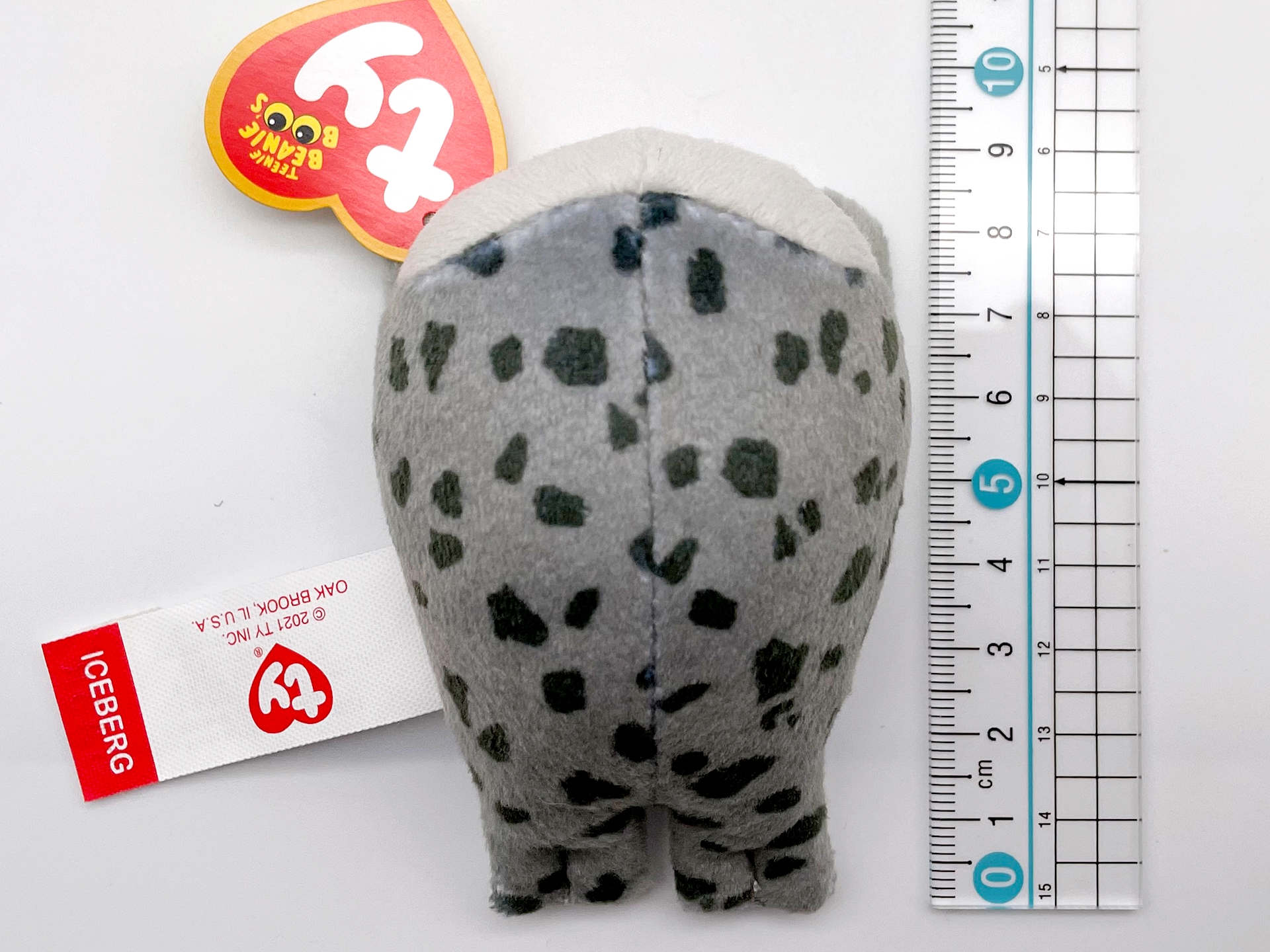 耳などのパーツ部分を抜かすと、サイズは約9cmほどだ