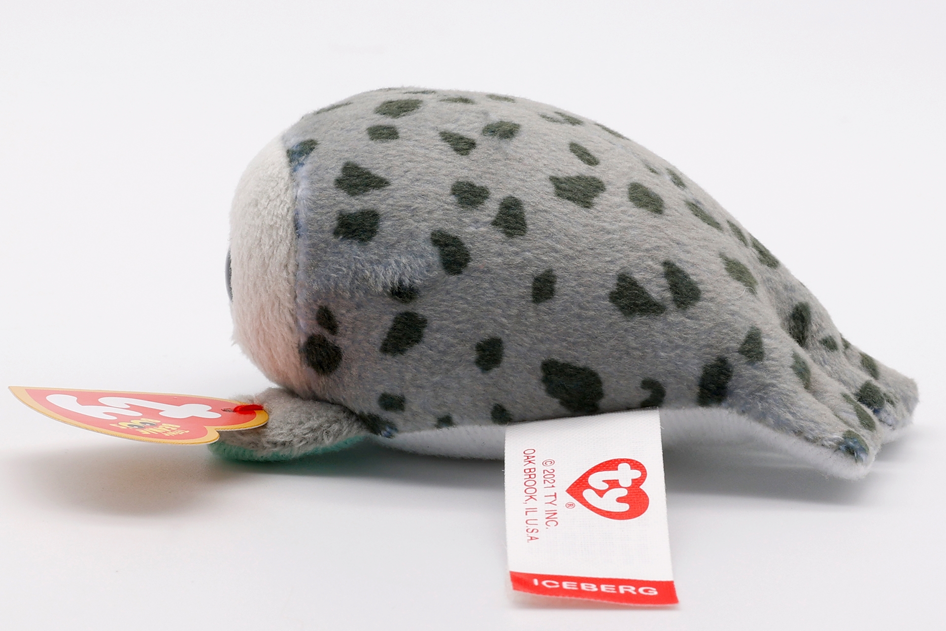 「ヒョウアザラシ」の柄もしっかりと再現されている