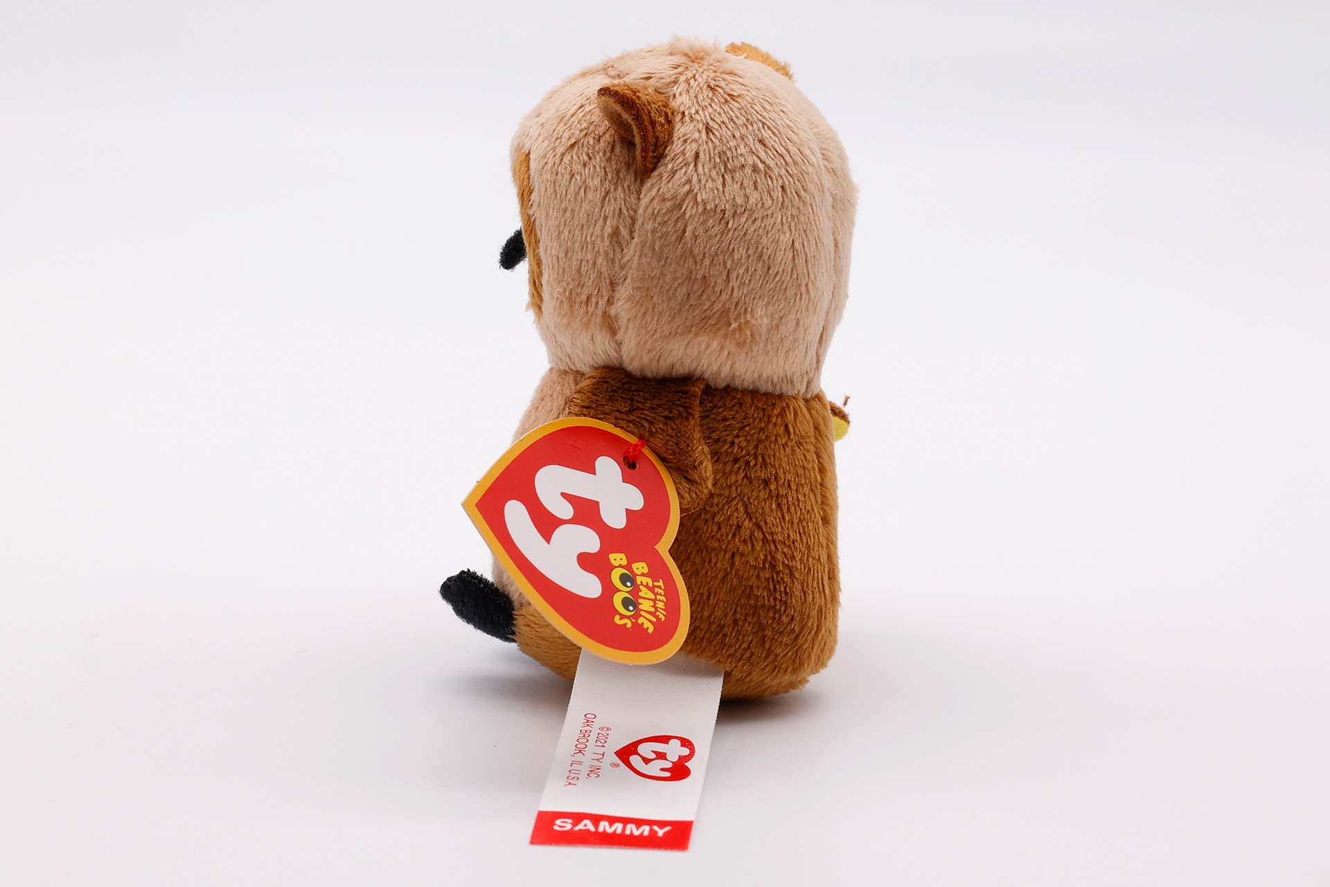 横から見ると、ちょっとずんぐりむっくりに!?