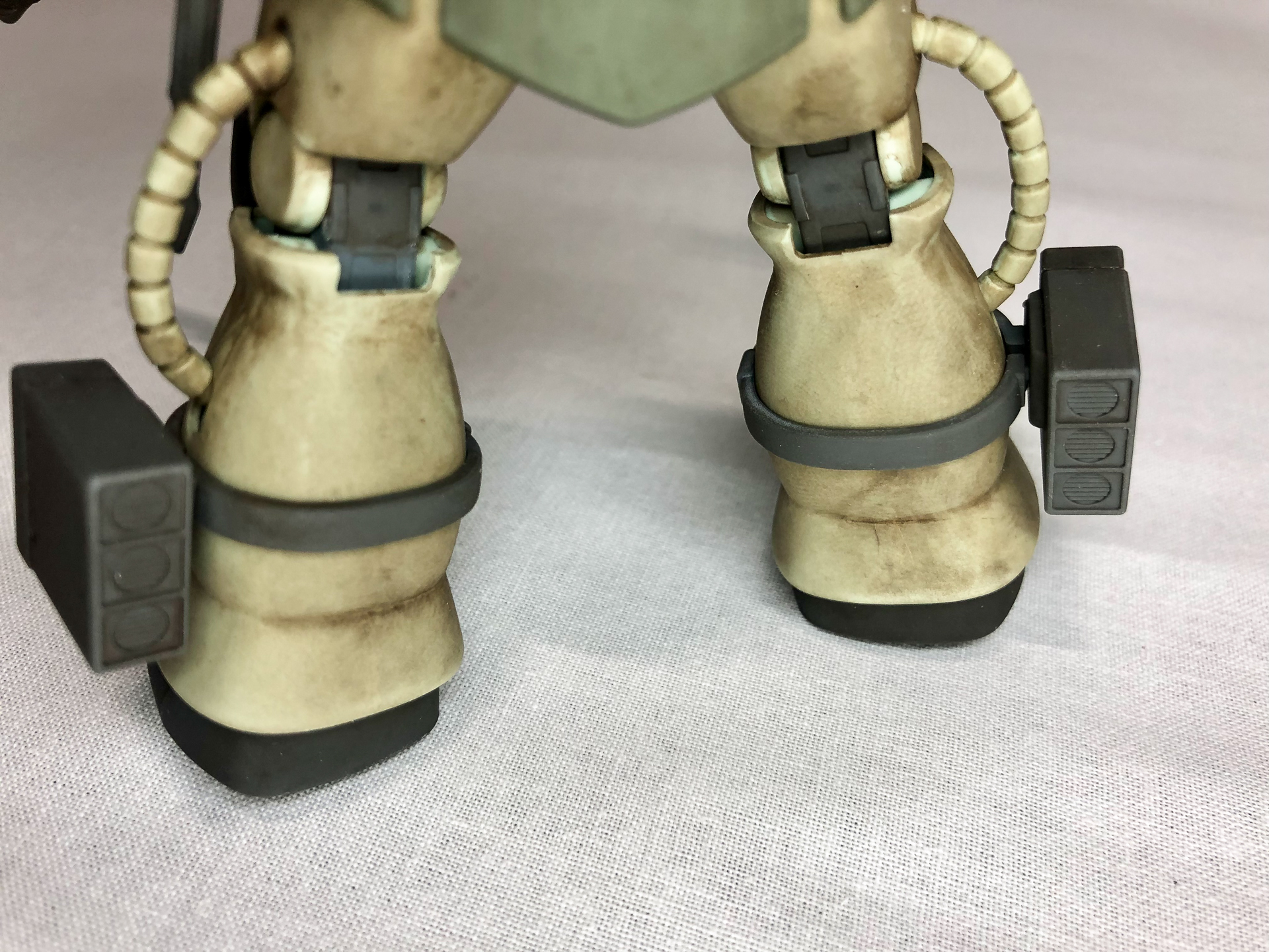 ウェザリングで合わせ目の跡は綺麗に隠せました。