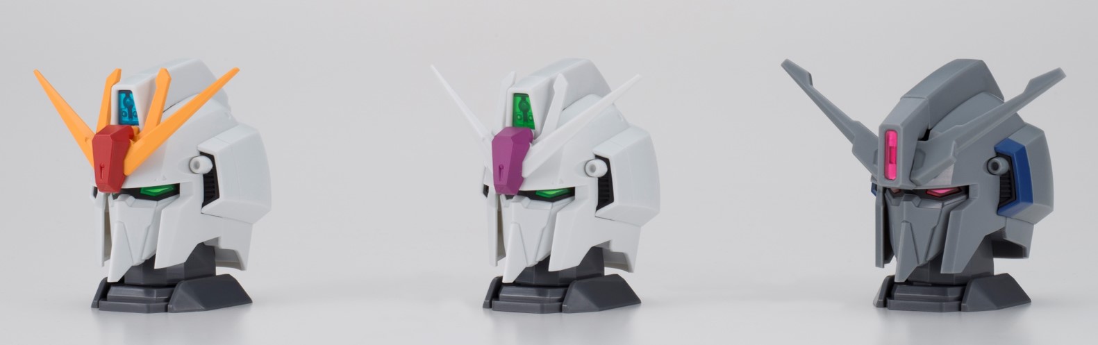 写真から判断するとラインナップは、「Zガンダム」、「Zガンダム3号機 初期検証型」、「Zプラス」のようだ