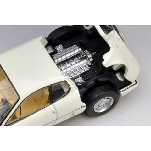 トミカリミテッドヴィンテージネオ」に「フェラーリ 512 BBi」と