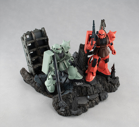機動戦士ガンダム」の名シーンを再現。「Realistic Model Series 機動