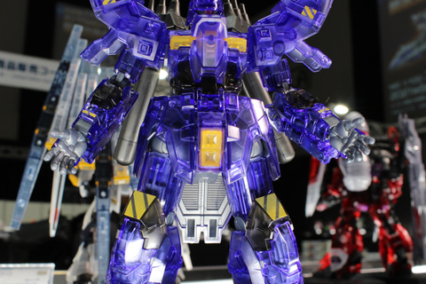 特別企画】【ガンダムベース撮り下ろし】サザビーの原型となった