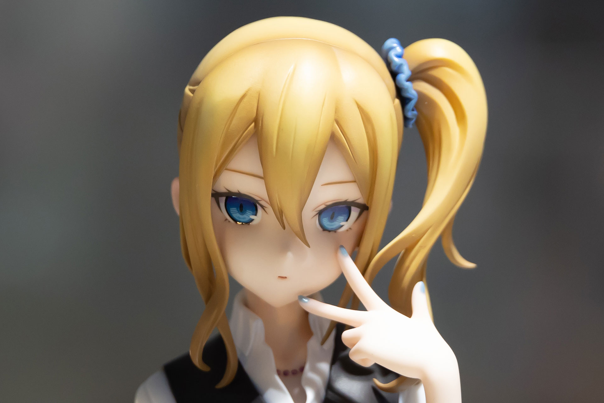 あみあみ×AMAKUNI「かぐや様は告らせたい？～天才たちの恋愛頭脳戦～ 早坂愛」1/7スケールフィギュア