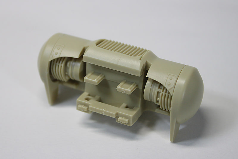 後部のパーツができあがりました！　スケールモデル的なディテールでテンション上がりますね！