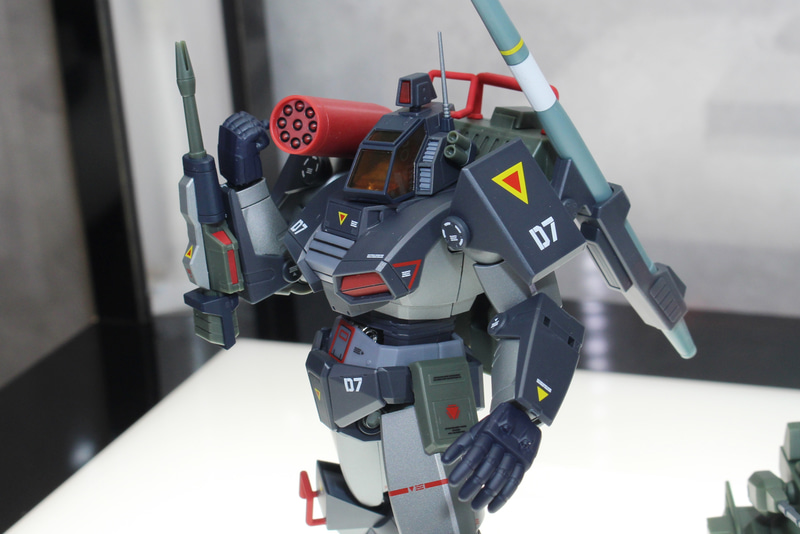 「太陽の牙ダグラム」の放映40周年を記念するアイテム。一般発売版からカラーをリニューアルしている