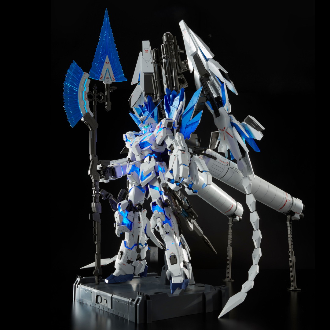 「ディバイン拡張セット」を組み合わせることで「ユニコーンガンダム ペルフェクティビリティ・ディバイン」を再現