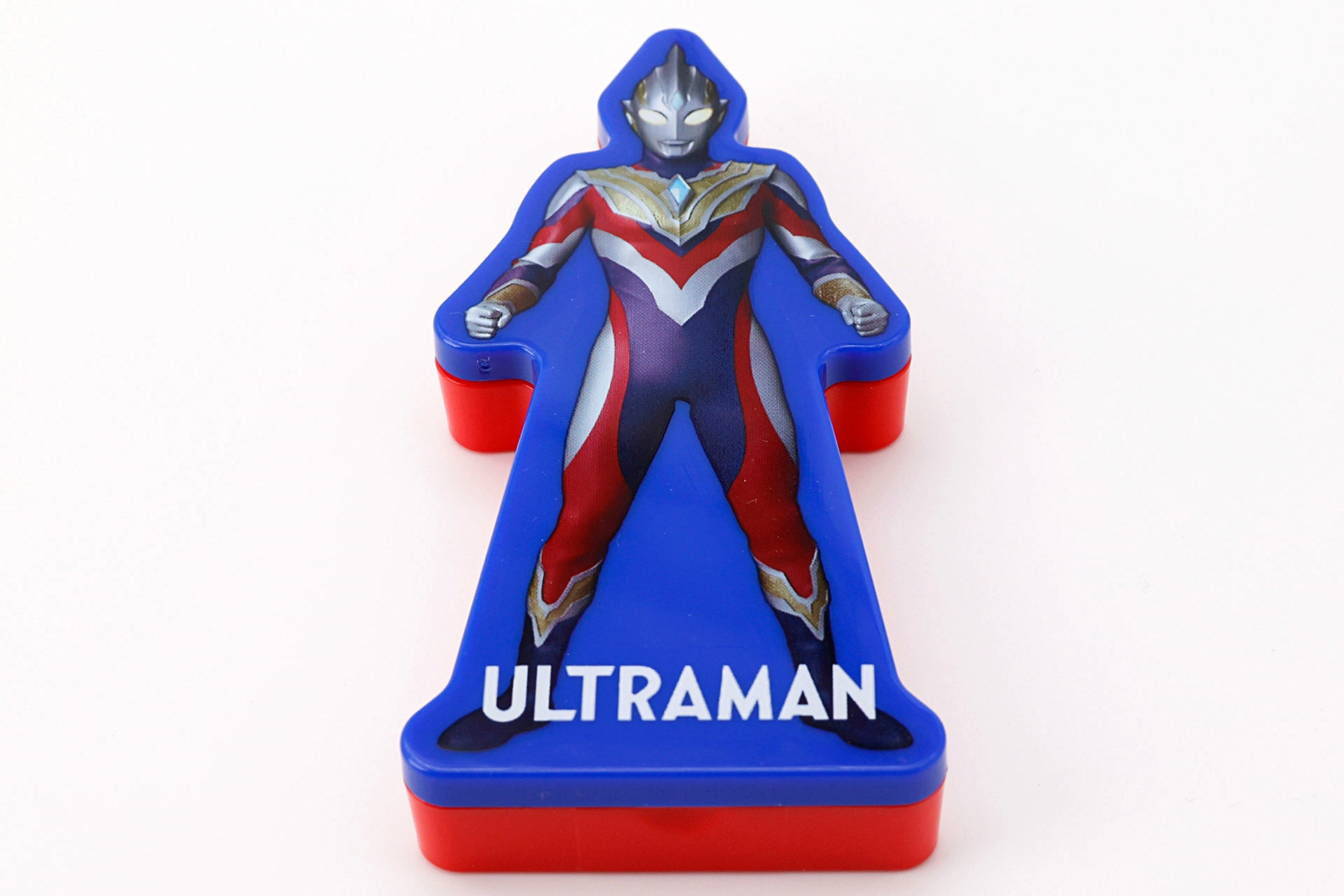 アイテムとしてはただのケースなのだが、無駄にカッコイイ