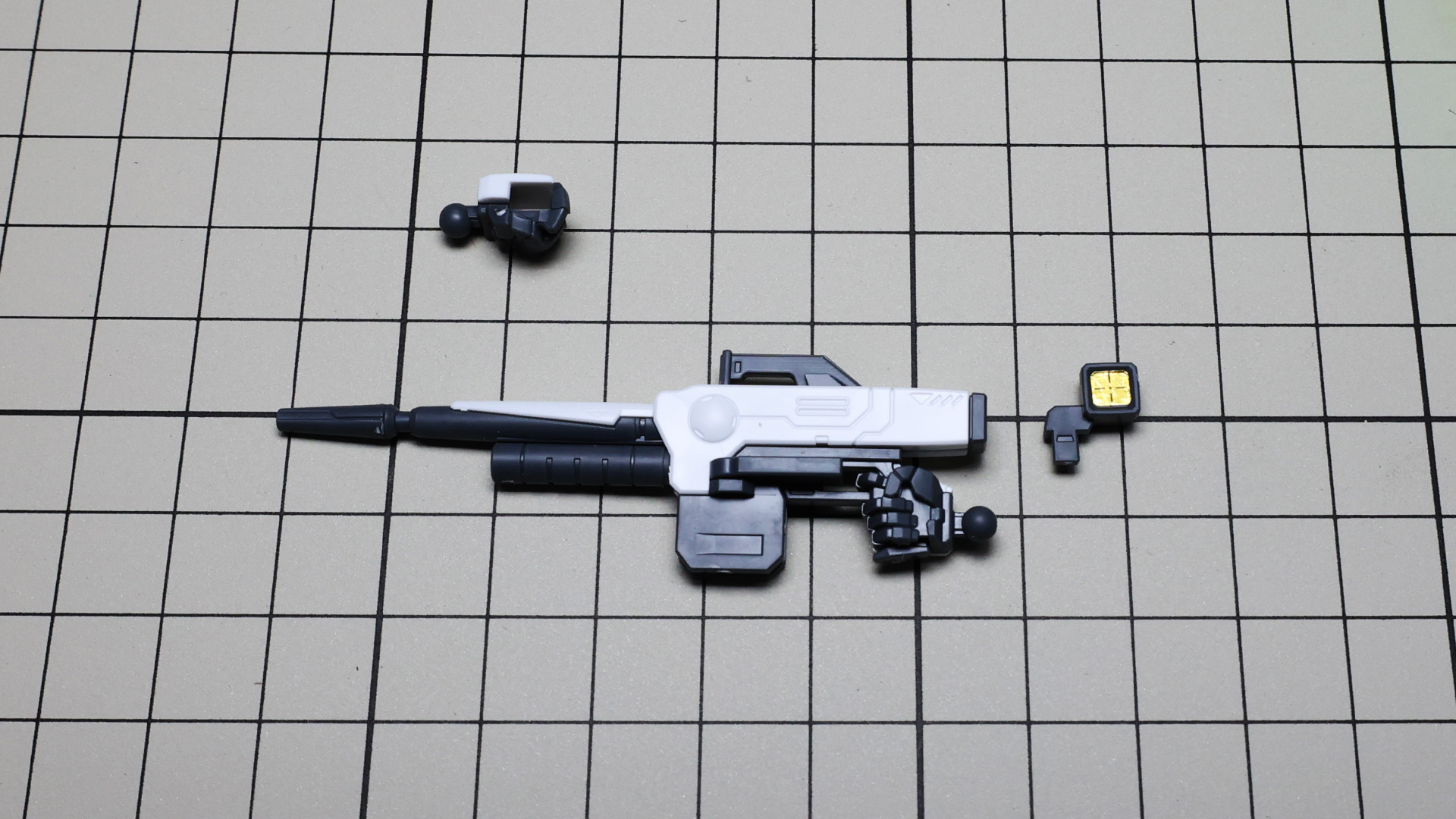 スコープにはシールを貼ります