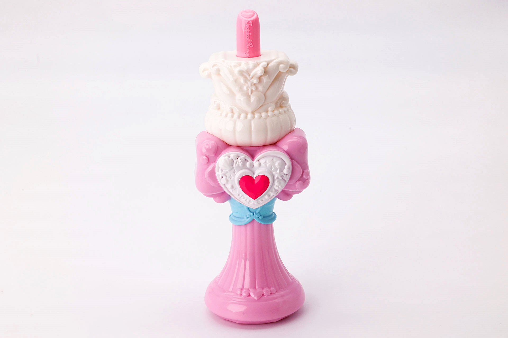 ハートルージュロッド。ルージュを出した状態での全高は16.5cmほどと、なかなかのサイズ感だ