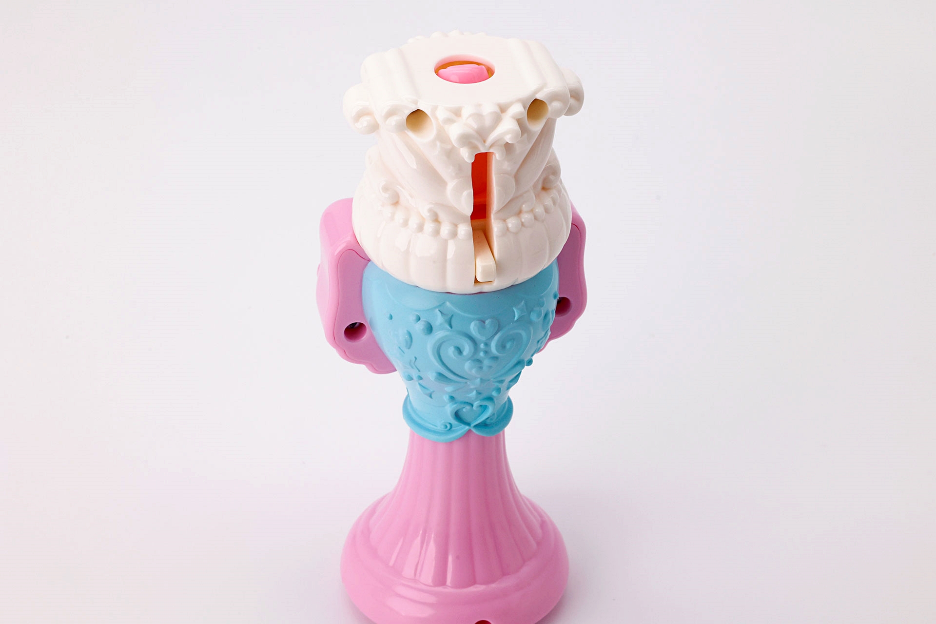 背面側にはレベーガ取り付けられている