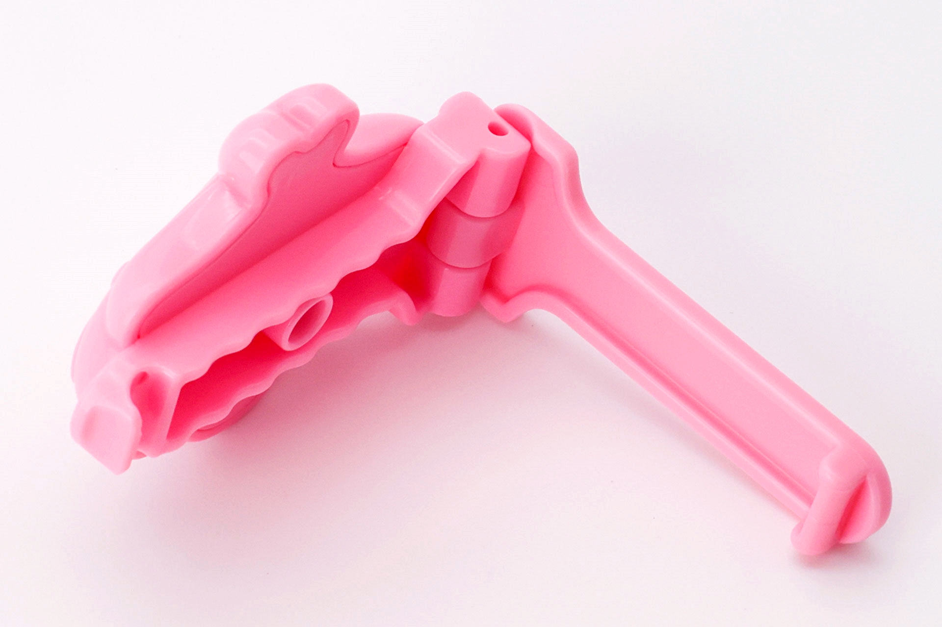 ヘアクリップは結構大きく開くことができる