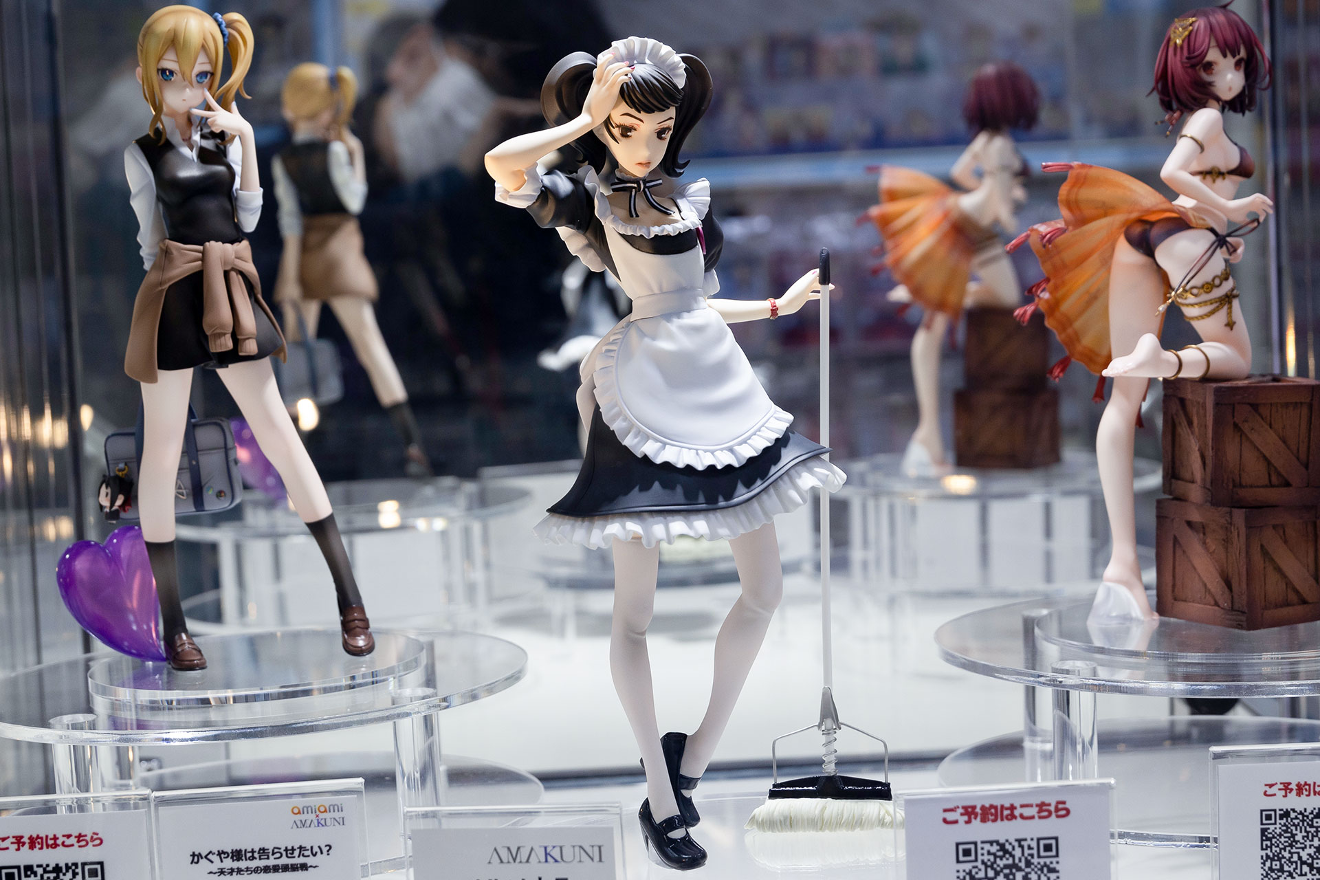 全高は約250mmと、まずまずのサイズ感だ。