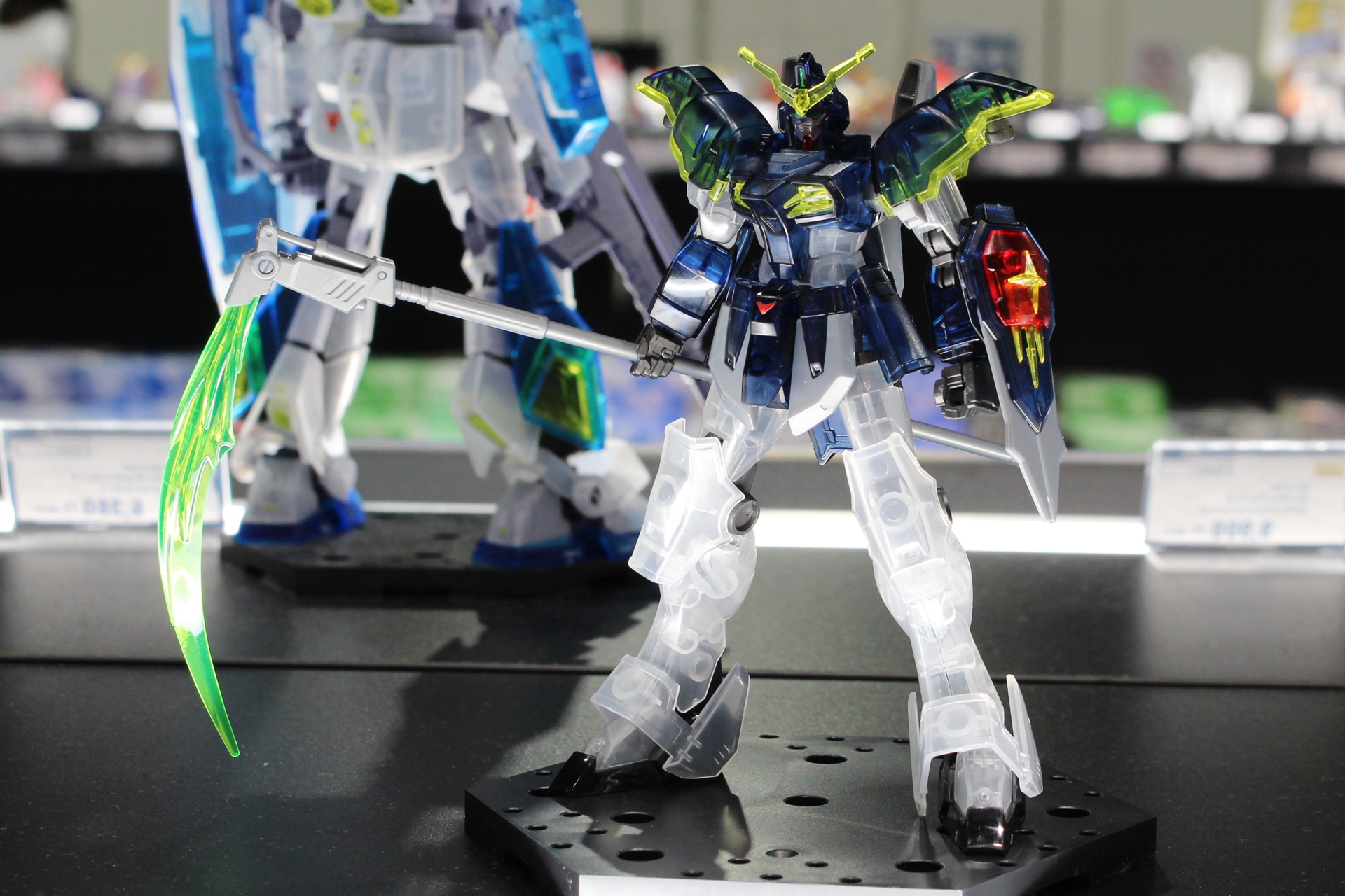 「HG 1/144 ガンダムデスサイズ[クリアカラー]」。11月13日、価格は1,650円（税込）