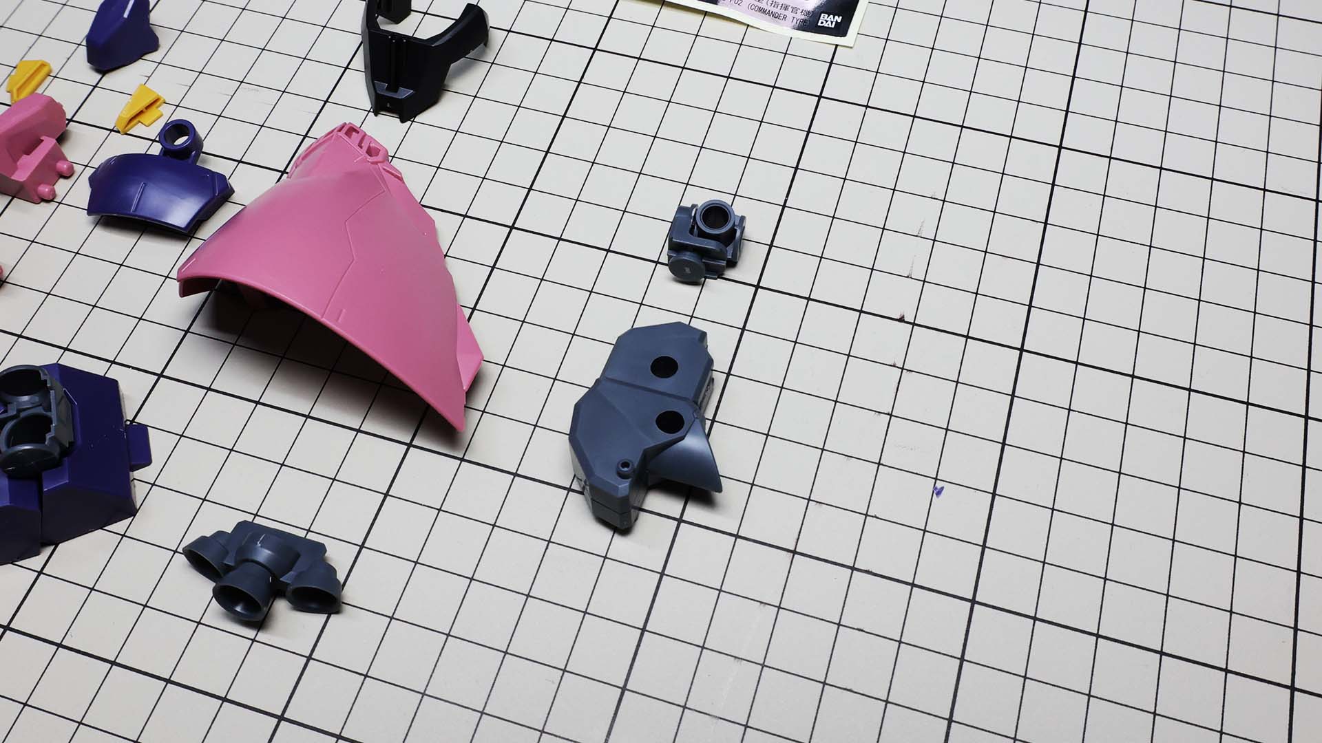 膝関節も太く大きいので巨体を支えてくれます