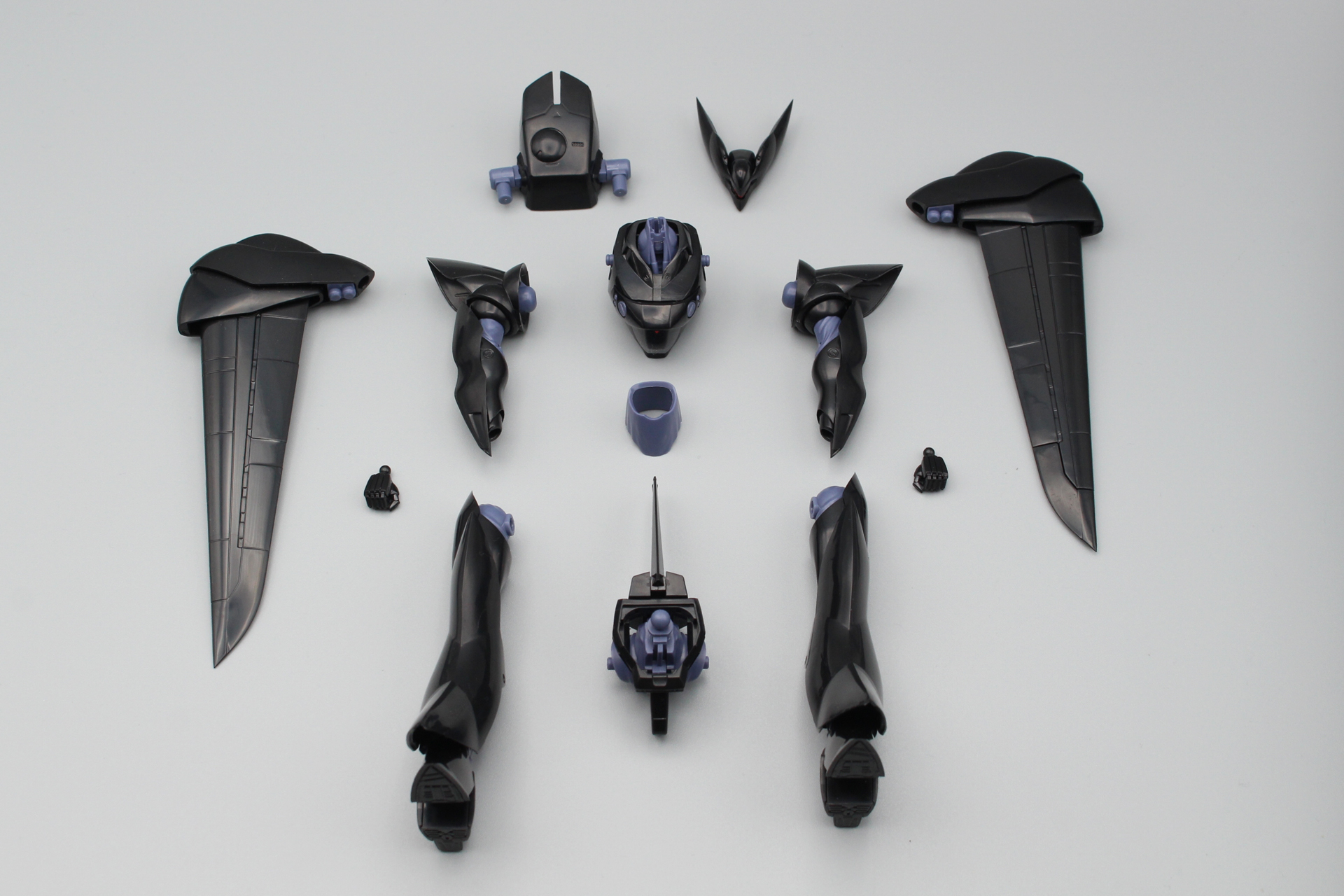 完成した全身のパーツ。あとは組み立てるだけだ。