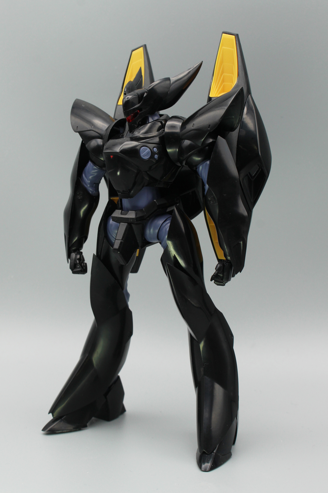 アクアユニットを装備したグリフォン。筆者はこちらの姿が好きで、この限定版を購入した